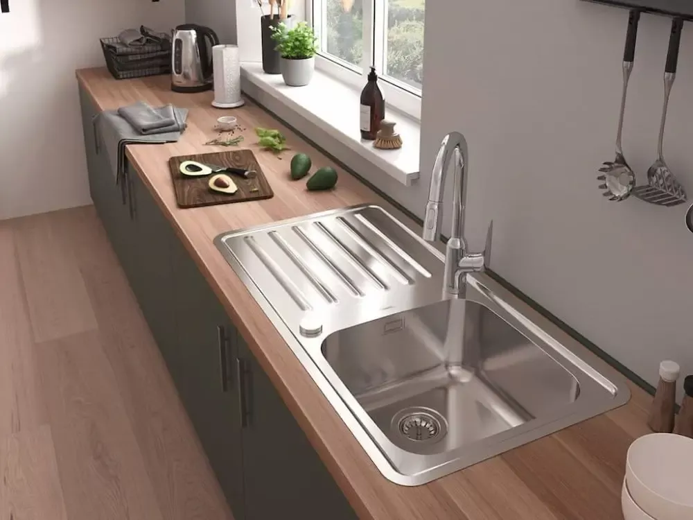 Stainless steel sink